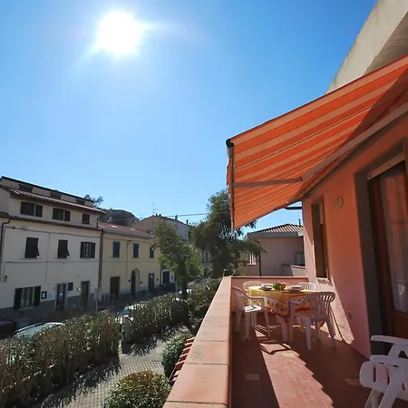 Apartamento Camelia E Gabry - Zona Mare Con Posti Auto E Terrazze Marina di Campo