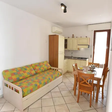 Apartment Camelia E Gabry - Zona Mare Con Posti Auto E Terrazze Marina di Campo