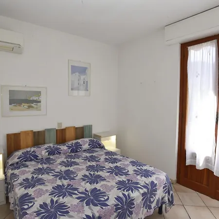 Apartment Camelia E Gabry - Zona Mare Con Posti Auto E Terrazze